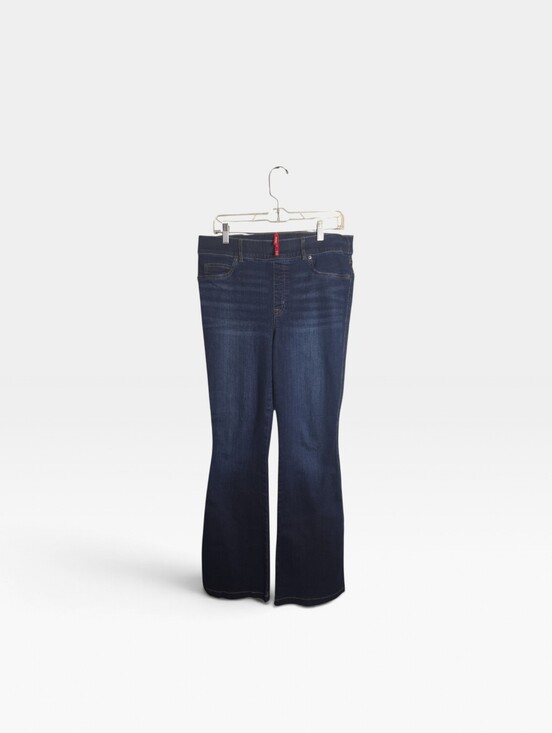 SPANX Denim - Women's NWOT Spanx boot cut, dark wash pull-on jeans, size large